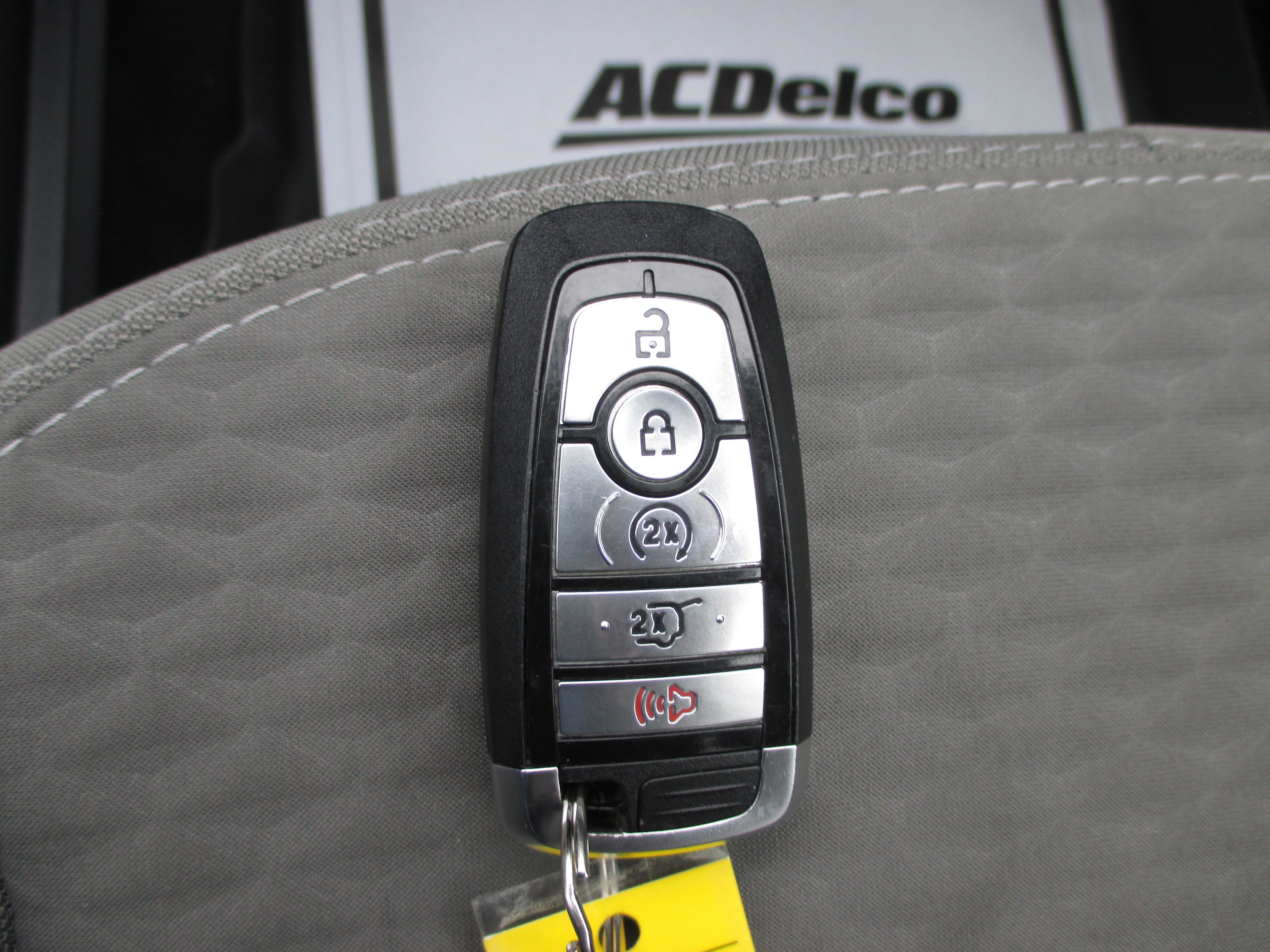 Used 2022 Ford Escape SE w/ Convenience Package image 24