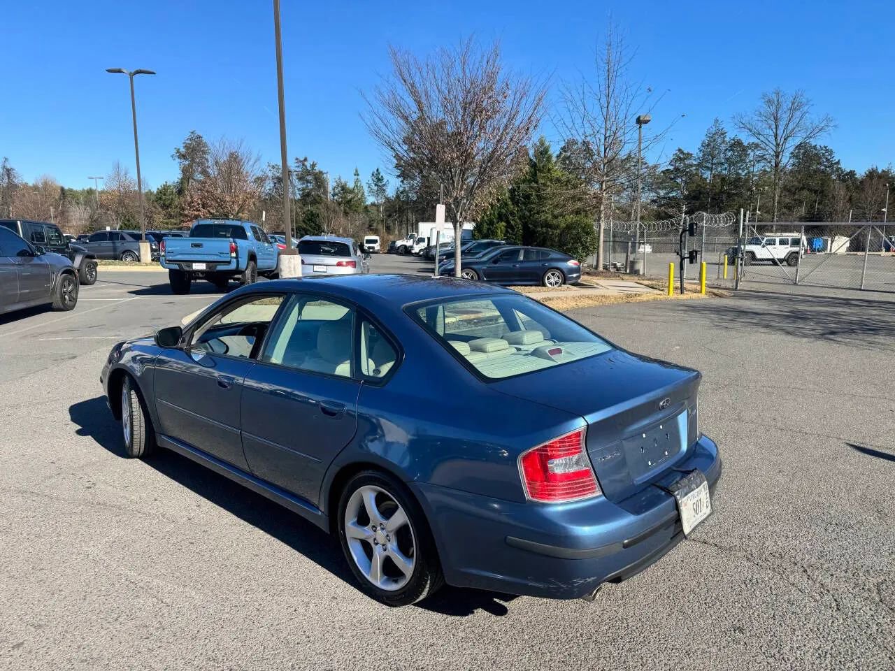 Used 2007 Subaru Legacy 2.5i Limited image 32