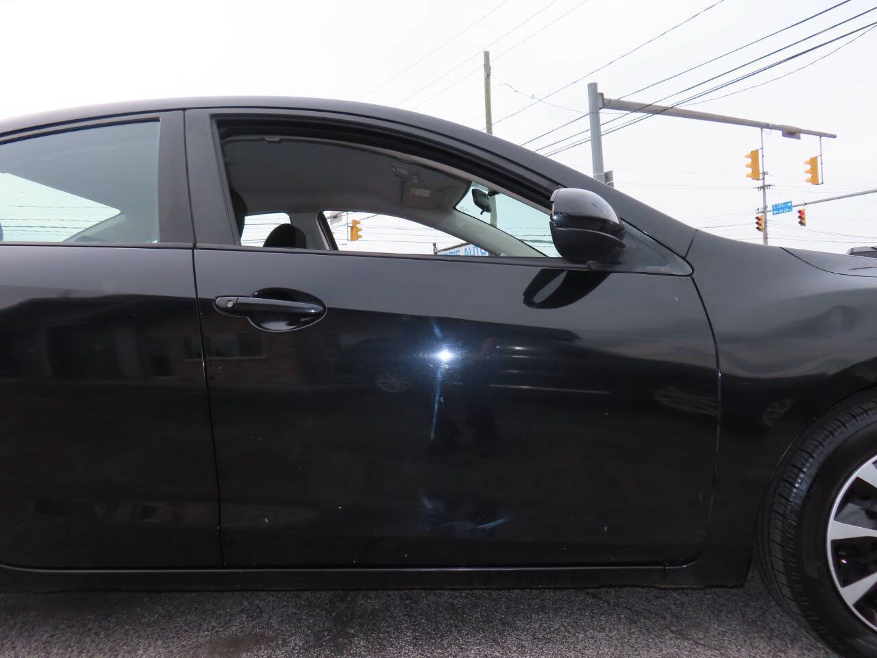 Used 2011 MAZDA MAZDA3 i Sport FWD image 20