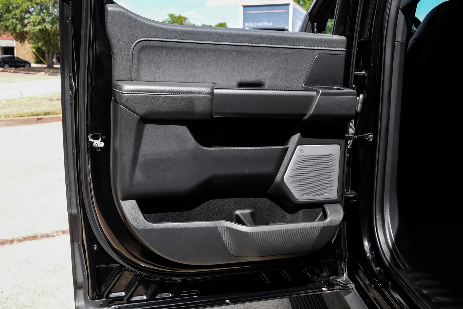 Used 2022 Ford F150 Lariat w/ Equipment Group 502A High AWD/4WD image 68