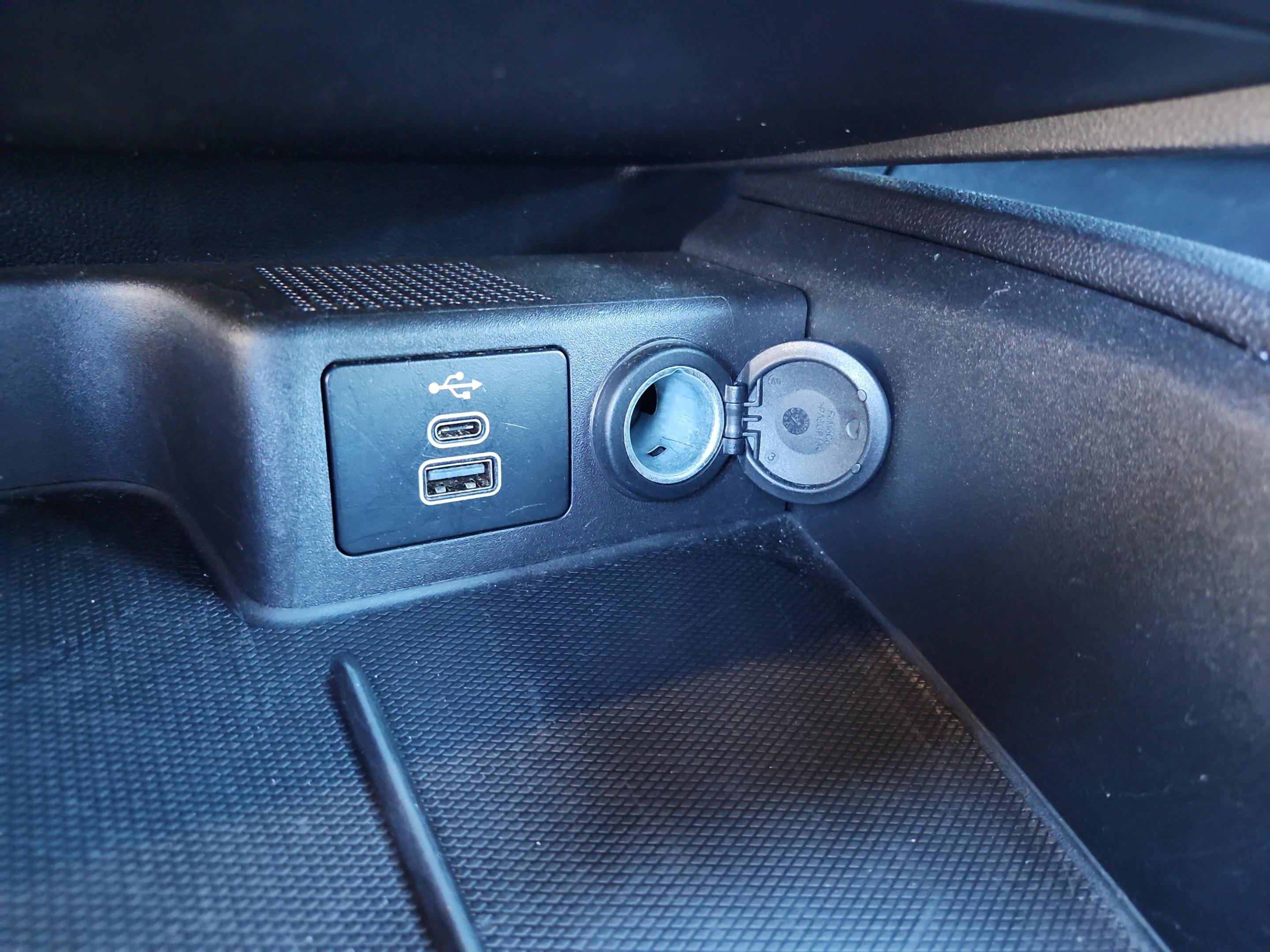 Used 2024 Ford Escape ST-Line image 32