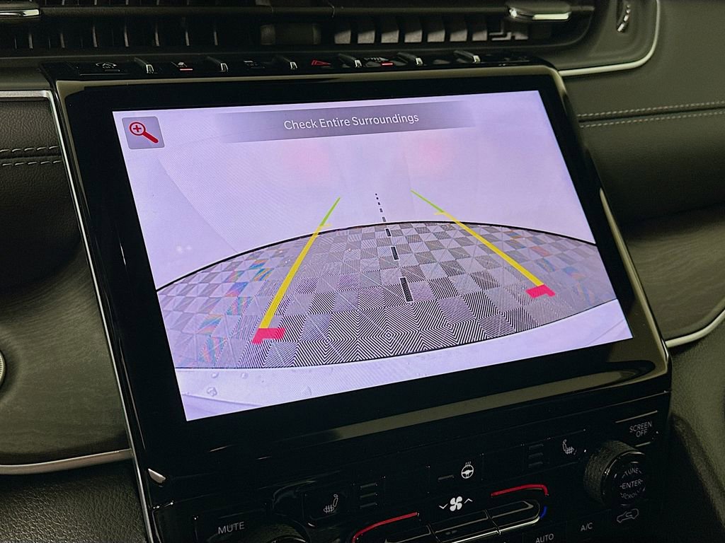 New 2025 Jeep Grand Cherokee L Limited image 18