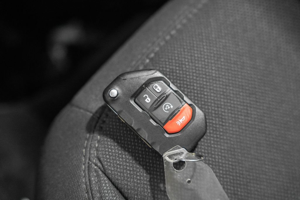 Used 2023 Jeep Wrangler Unlimited w/ Cold Weather Group AWD/4WD image 45