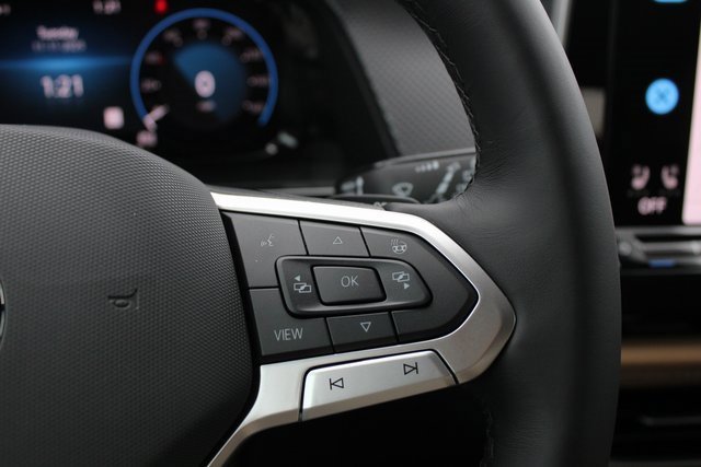 New 2026 Volkswagen Atlas Cross Sport SEL R-Line image 12