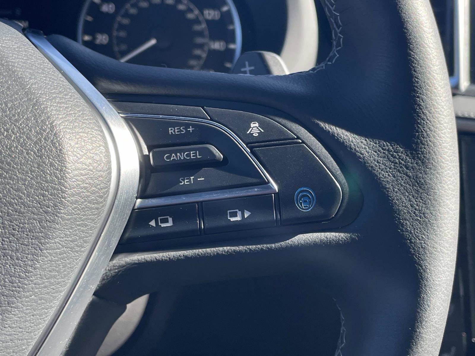 Certified 2025 INFINITI QX55 Luxe w/ Cargo Package image 26