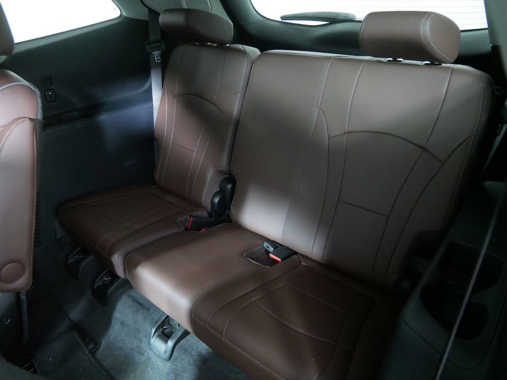 Used 2020 Buick Enclave Avenir w/ Avenir Technology Package image 20