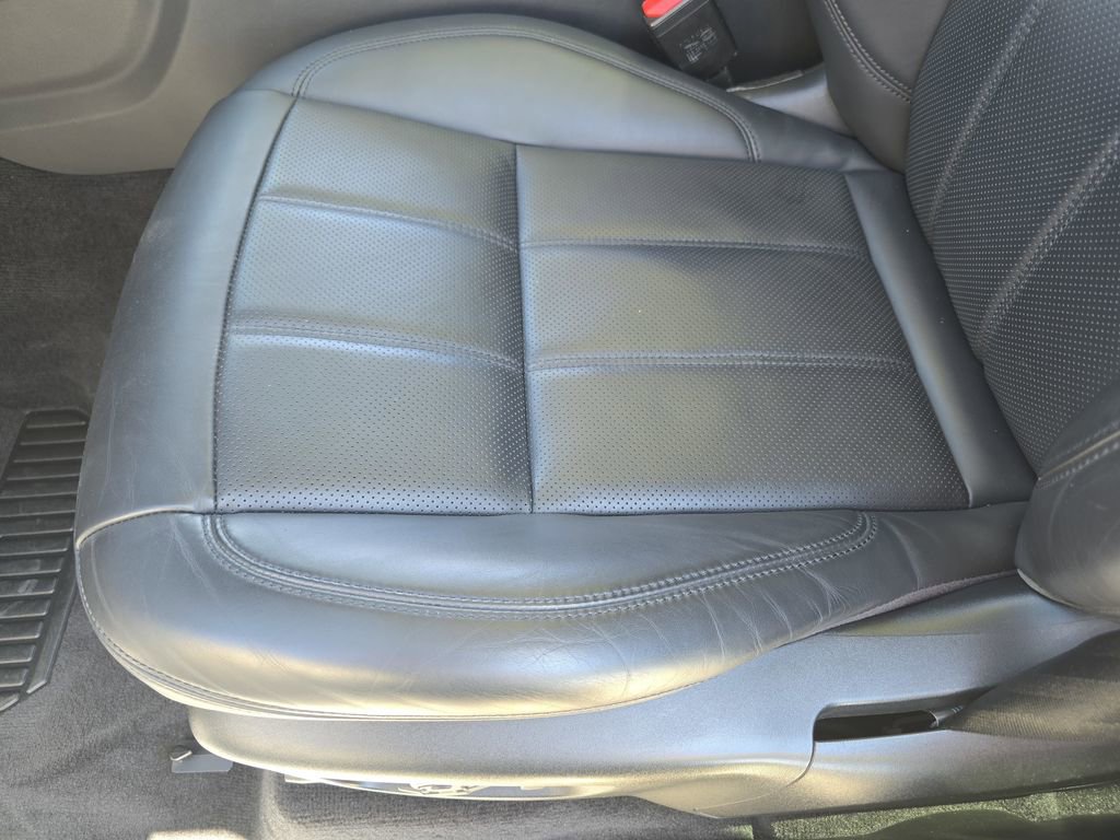 Certified 2021 Land Rover Range Rover Sport HSE Silver Edition image 32