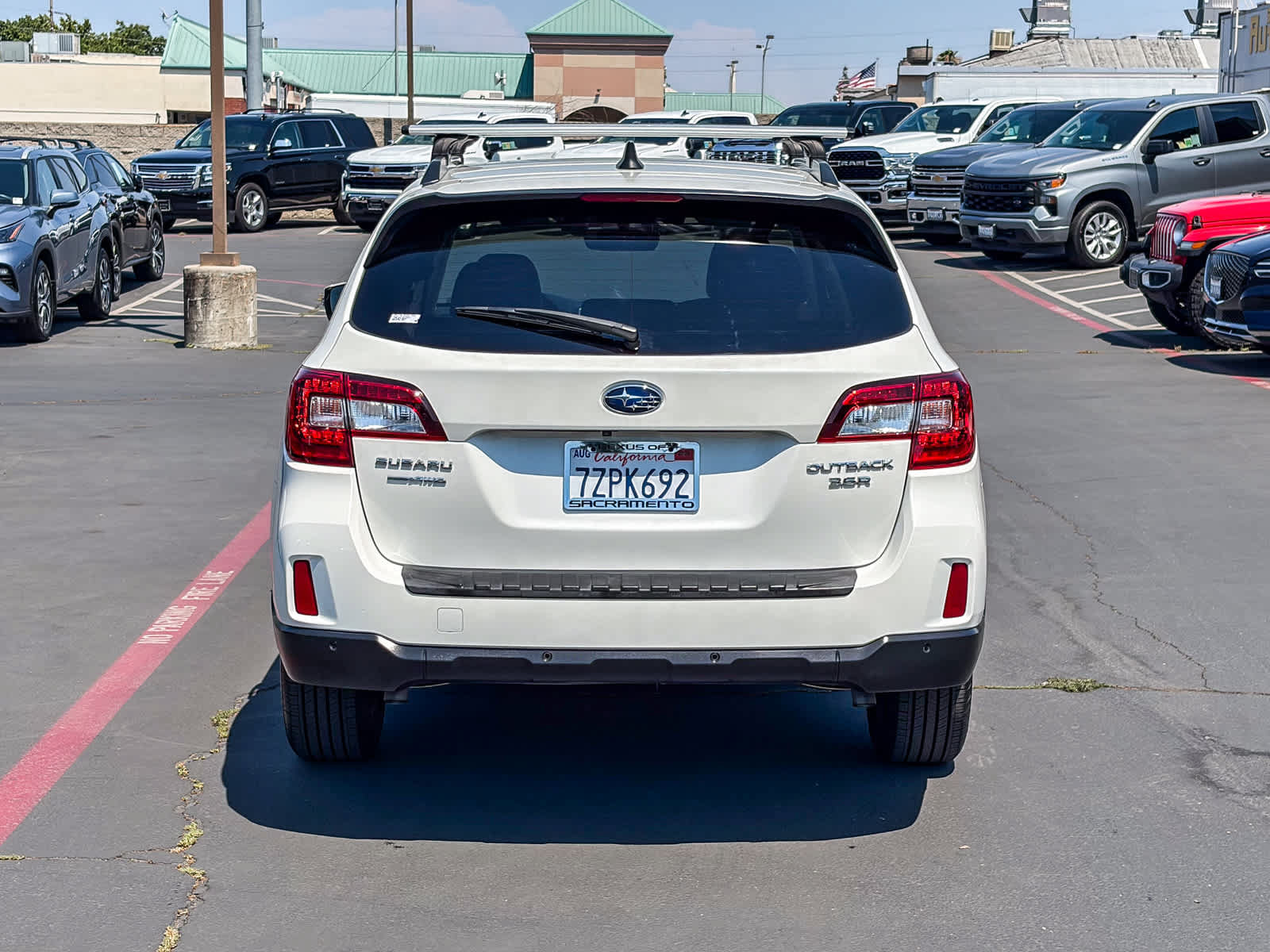 Used 2017 Subaru Outback 3.6R Touring AWD/4WD image 3
