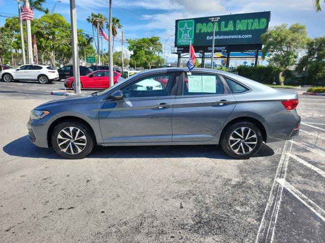 Used 2024 Volkswagen Jetta S FWD image 4