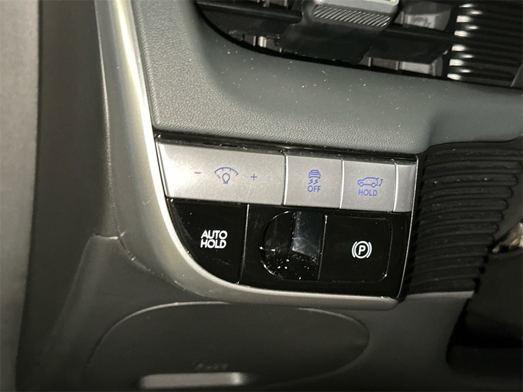 Used 2024 Hyundai Ioniq 5 SEL image 22