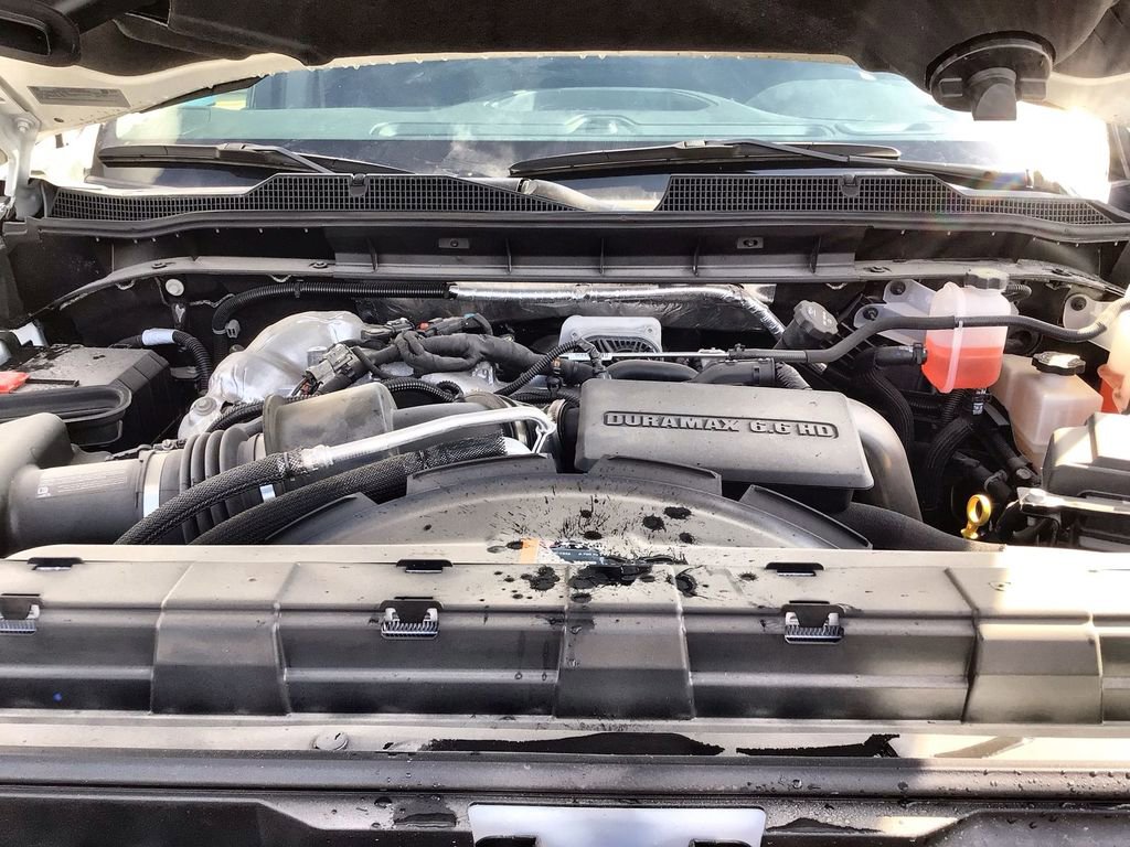 Used 2025 Chevrolet Silverado 2500 Custom w/ Custom Value Package AWD/4WD image 31