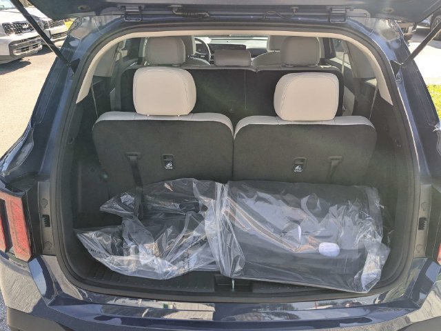 New 2026 Kia Sorento S FWD image 13