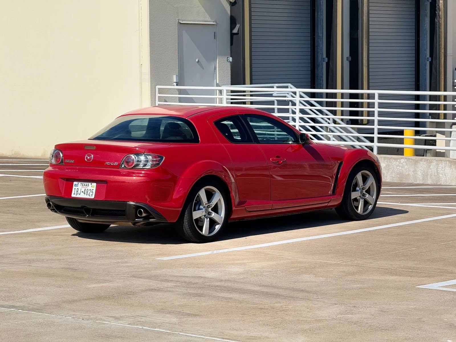 Used 2006 MAZDA RX-8 w/ Touring Pkg RWD image 7