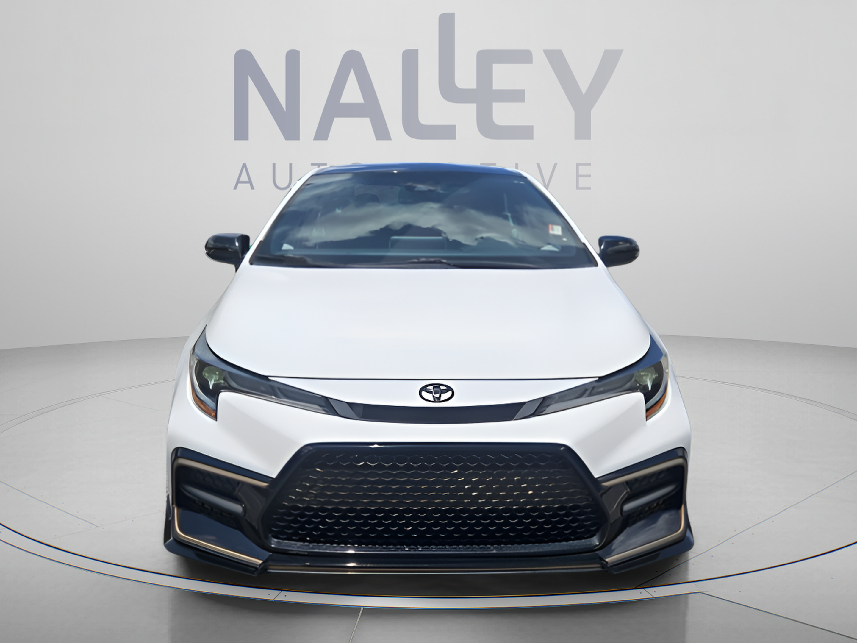 Used 2021 Toyota Corolla SE FWD image 8