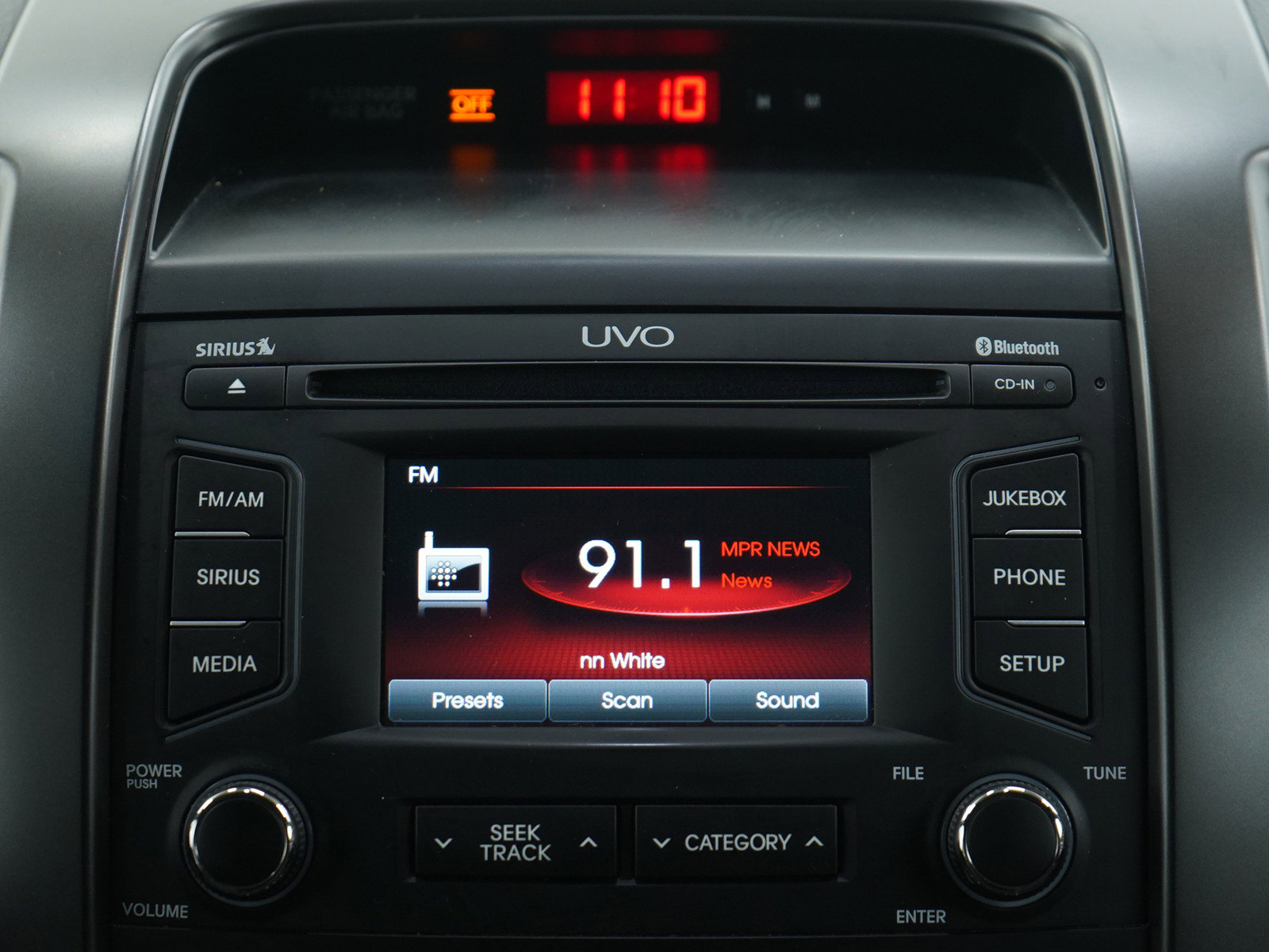 Used 2013 Kia Sorento LX w/ Convenience Pkg image 17