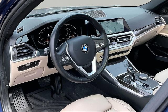 Used 2021 BMW 330i xDrive Sedan w/ Premium Package image 12