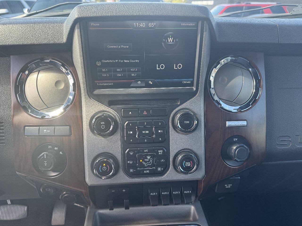 Used 2015 Ford F250 Lariat w/ Chrome Package AWD/4WD image 12
