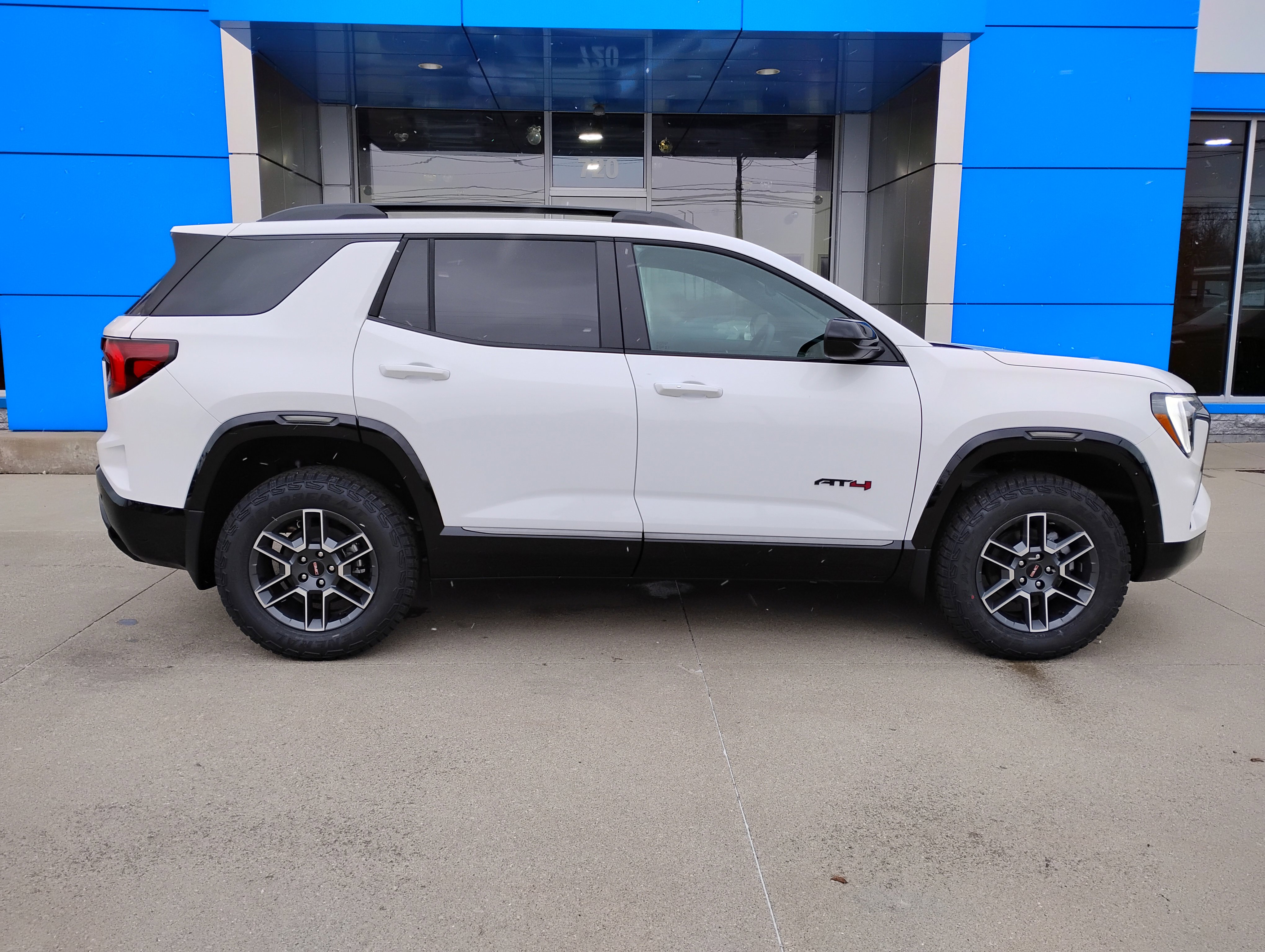 New 2026 GMC Terrain AT4 w/ LPO, Black Badging Package image 35