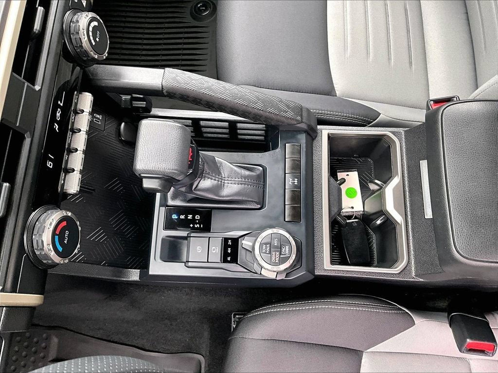 Used 2025 Toyota Tacoma TRD Off-Road AWD/4WD image 19