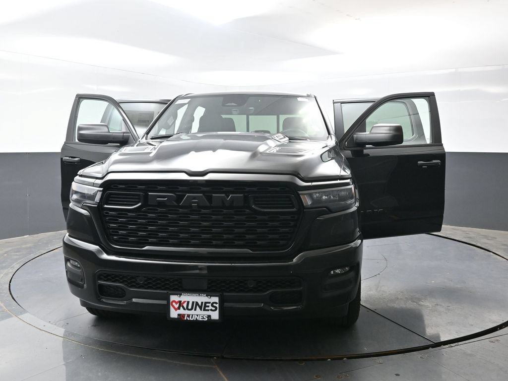 New 2026 RAM 1500 Express AWD/4WD image 47