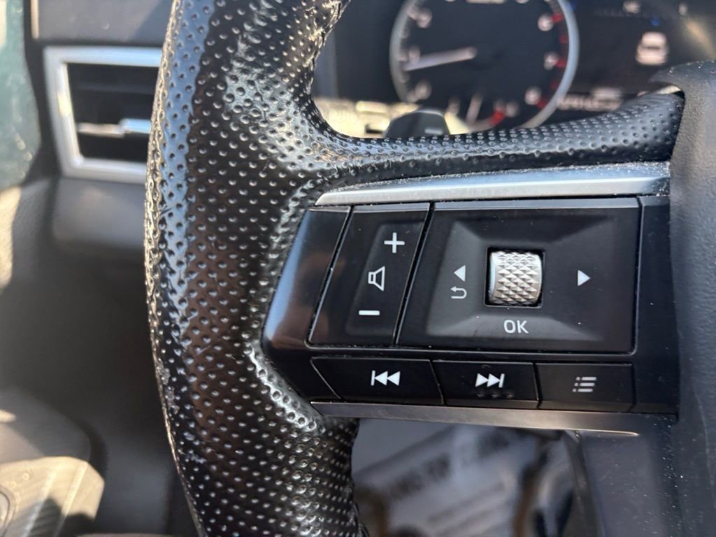 Used 2022 Mitsubishi Outlander SE image 15