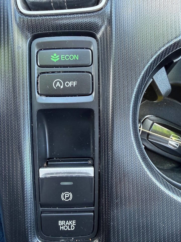 Used 2022 Honda Civic EX-L image 27