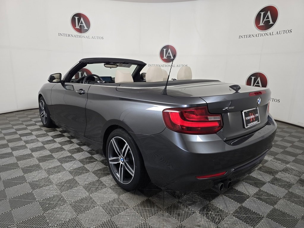 Used 2017 BMW 230i xDrive Convertible image 13