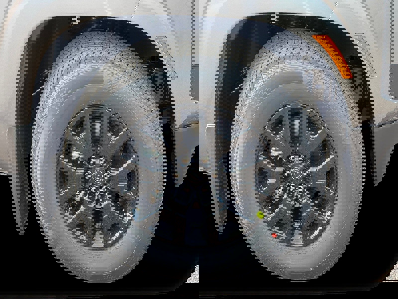 New 2026 Nissan Frontier SV image 10