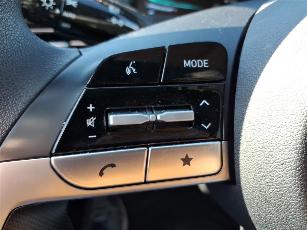 New 2025 Hyundai Elantra Blue image 20