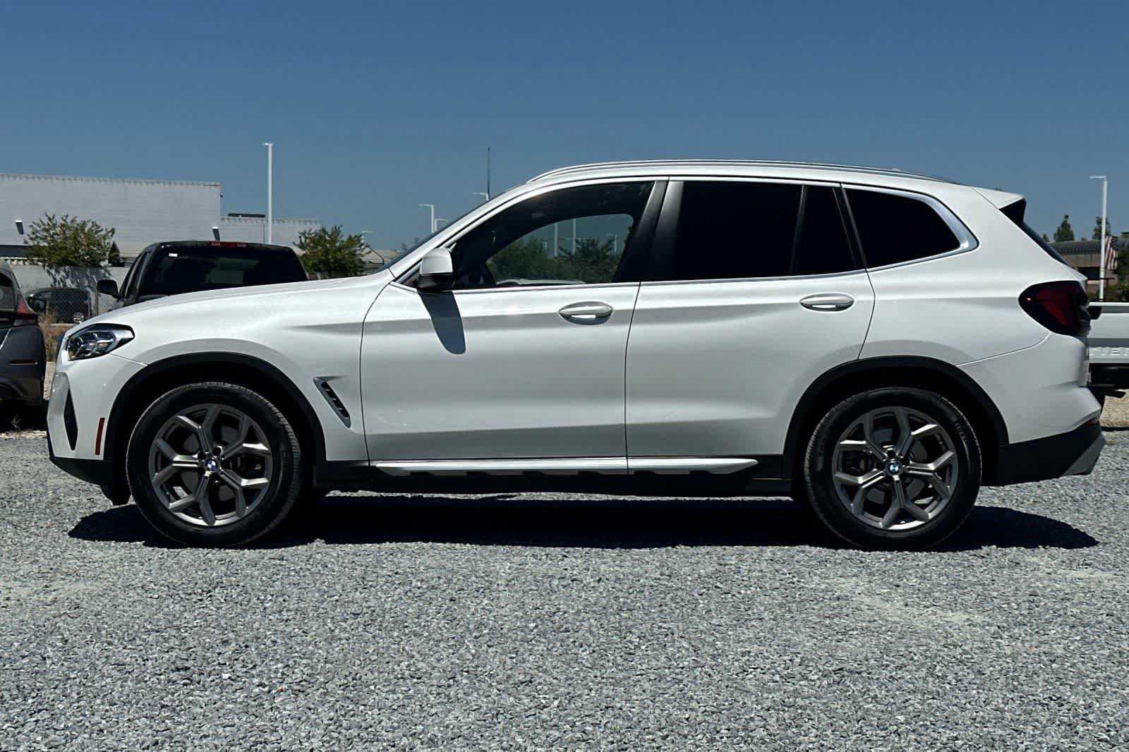 Used 2022 BMW X3 xDrive30i w/ Premium Package 2 AWD/4WD image 6