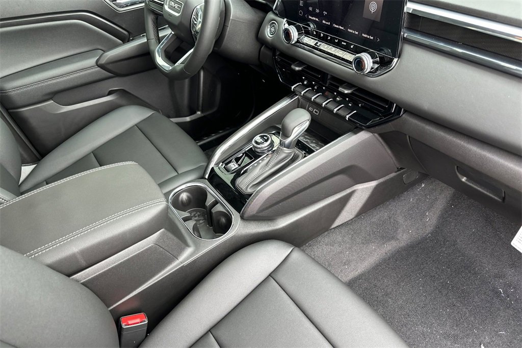 New 2025 GMC Canyon Elevation w/ Convenience Package image 13