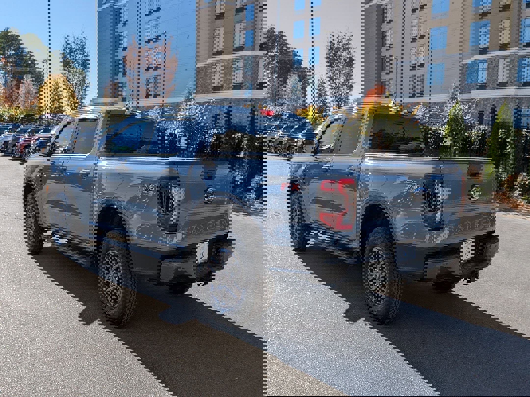 Used 2024 Ford Ranger XLT w/ FX4 Off-Road Package image 5