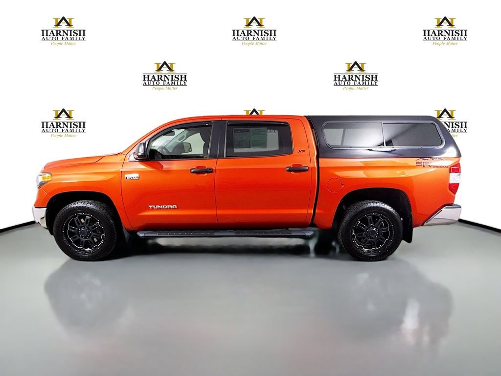 Used 2018 Toyota Tundra SR5 w/ SR5 Upgrade Package image 4