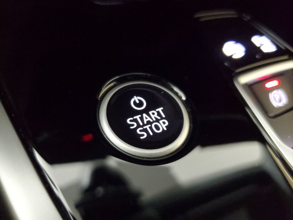 Certified 2023 Audi Q4 e-tron Premium Plus RWD image 32