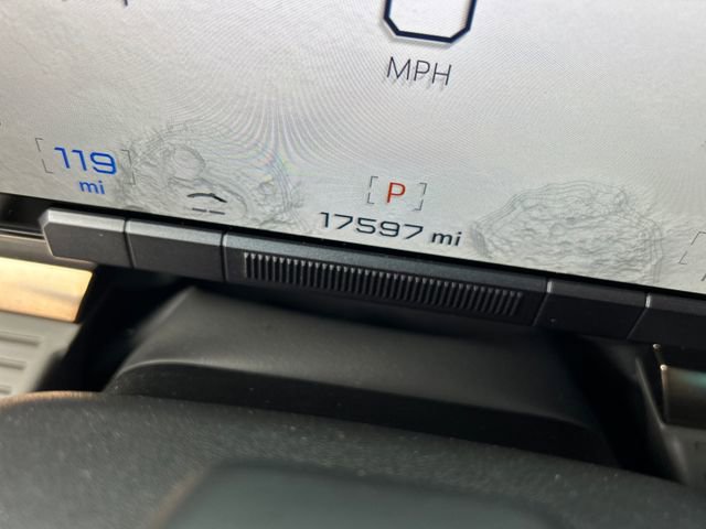 Used 2024 GMC Hummer EV 3X image 38