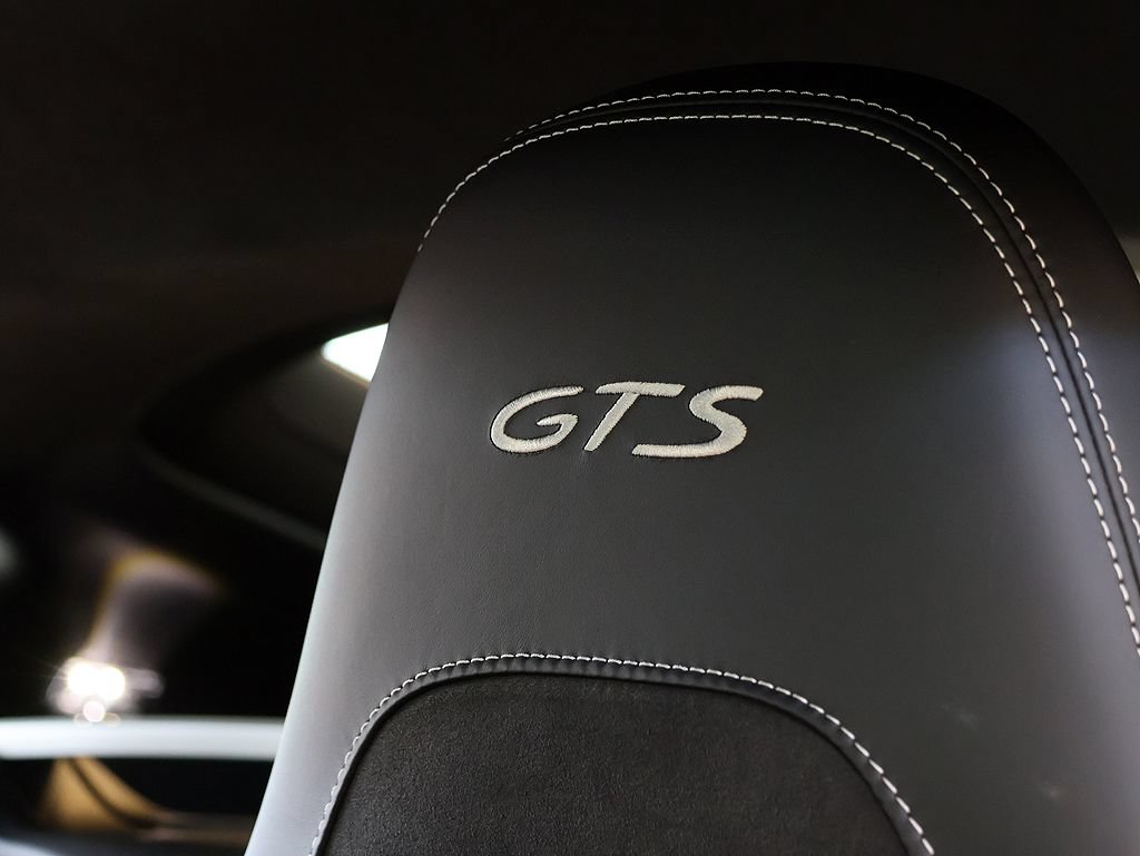 Used 2025 Porsche 718 Cayman GTS RWD image 20