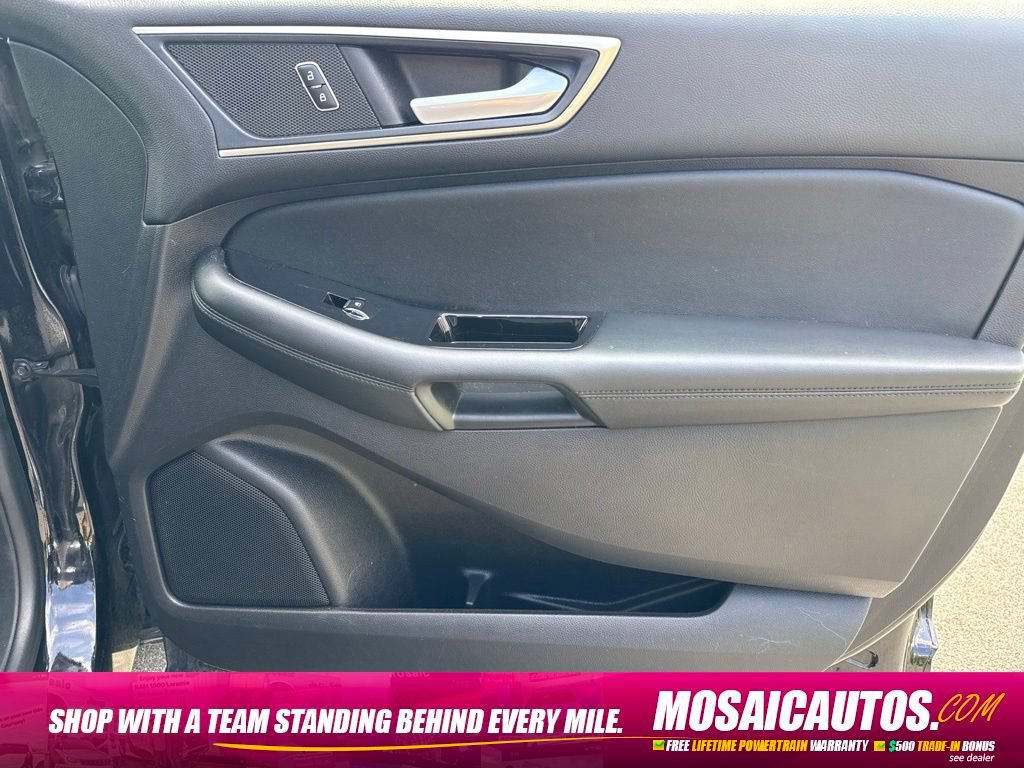 Used 2020 Ford Edge SEL w/ Convenience Package AWD/4WD image 9