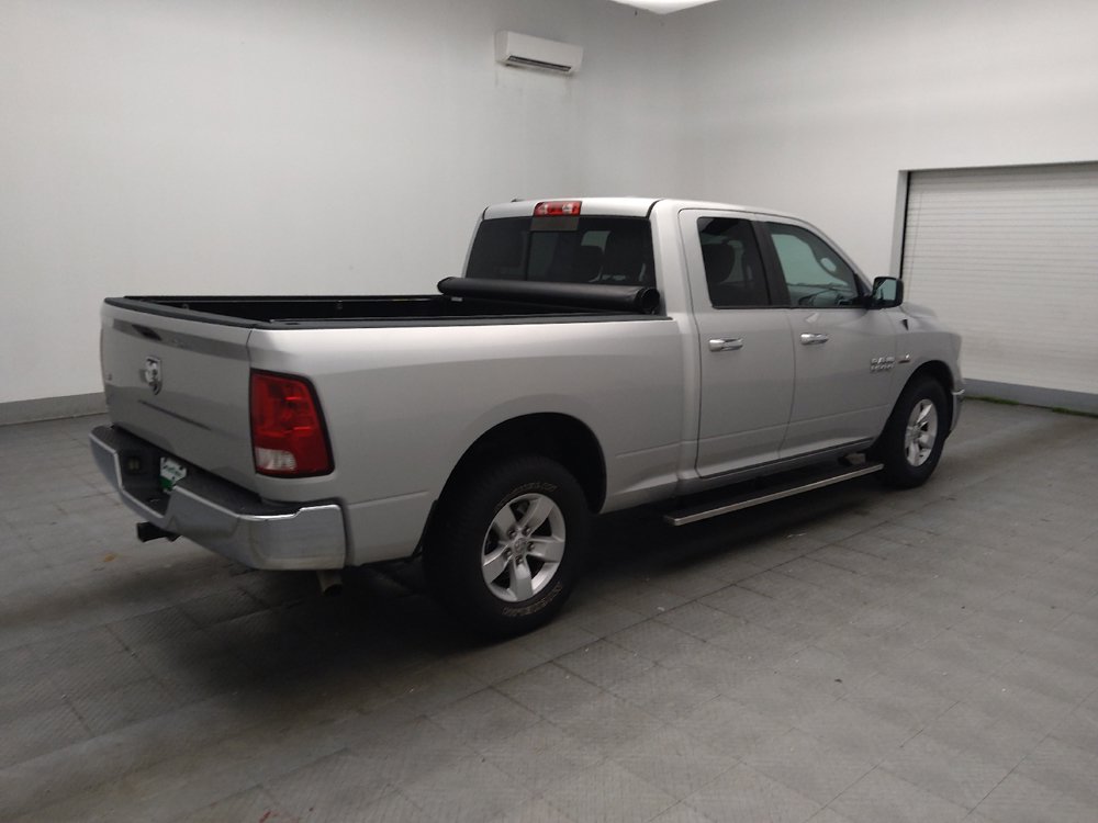 Used 2017 RAM 1500 Classic SLT RWD image 10