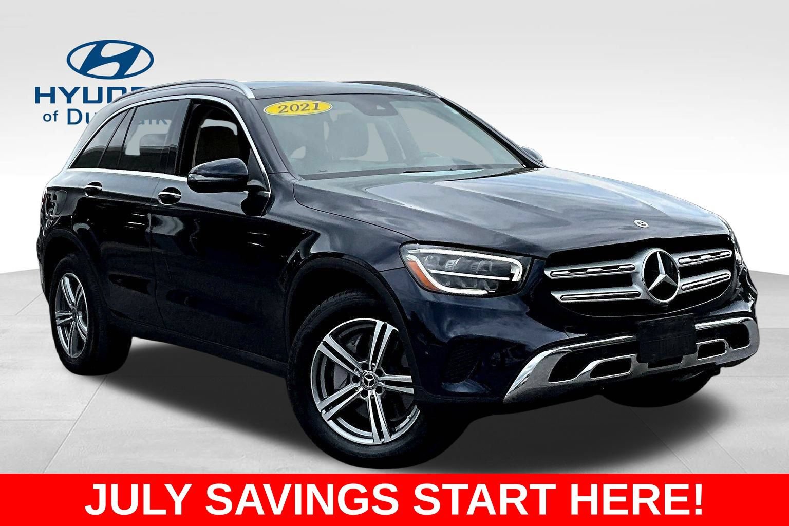 Used 2021 Mercedes-Benz GLC 300 4MATIC image 3