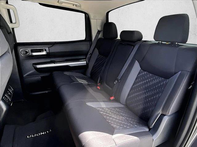 Used 2018 Toyota Tundra SR5 w/ SR5 Upgrade Package AWD/4WD image 28