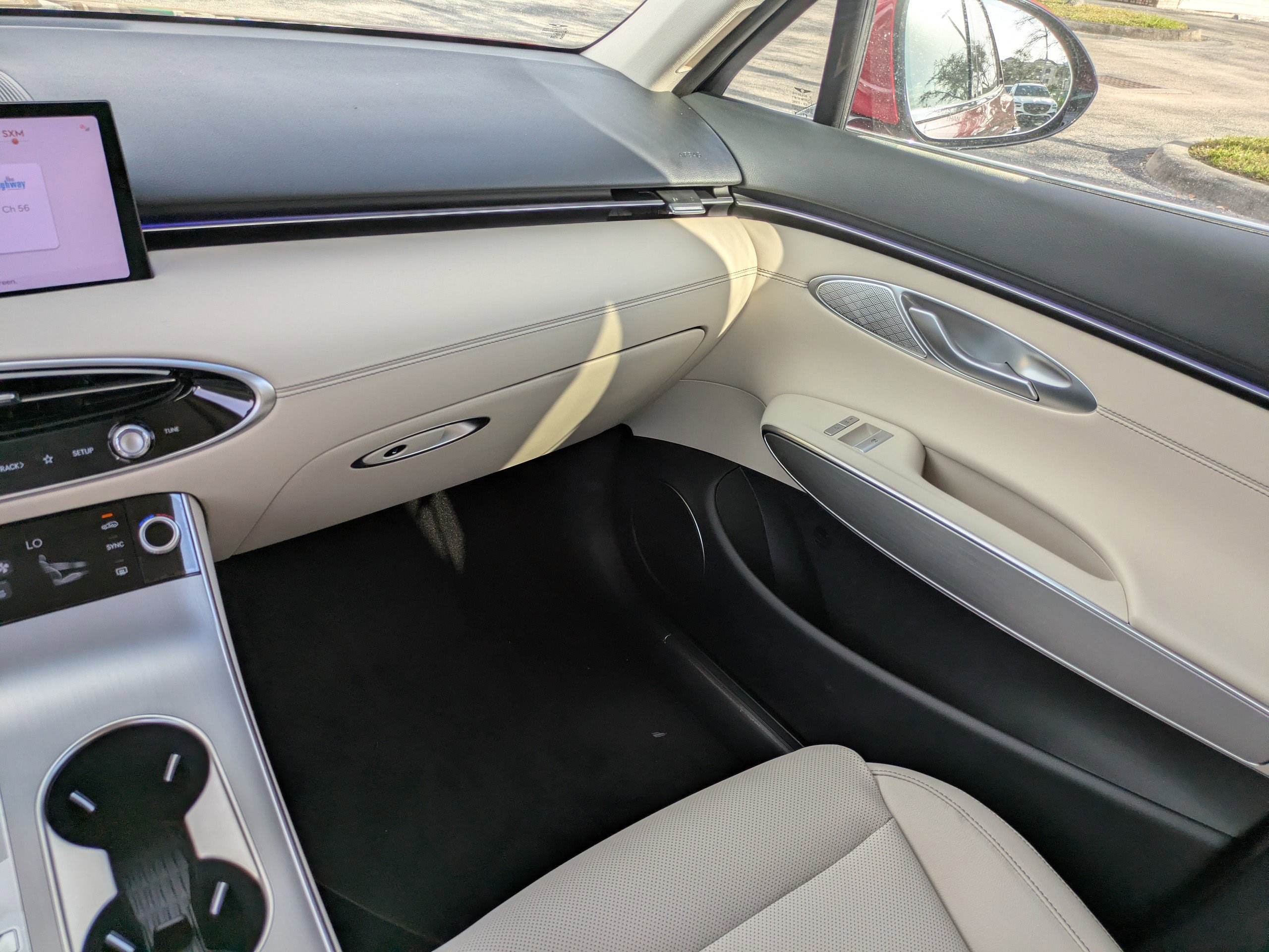 New 2026 Genesis GV70 2.5T Select AWD/4WD image 12