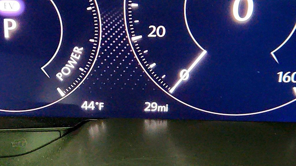 Used 2025 MAZDA CX-90 Plug-In Hybrid w/ Preferred AWD/4WD image 16