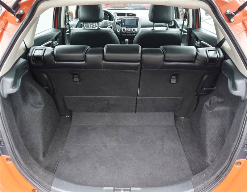 Used 2018 Honda Fit EX-L image 37