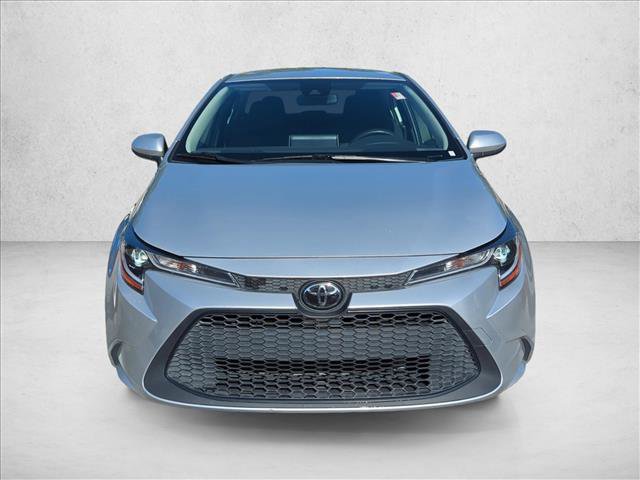 Used 2021 Toyota Corolla LE image 2