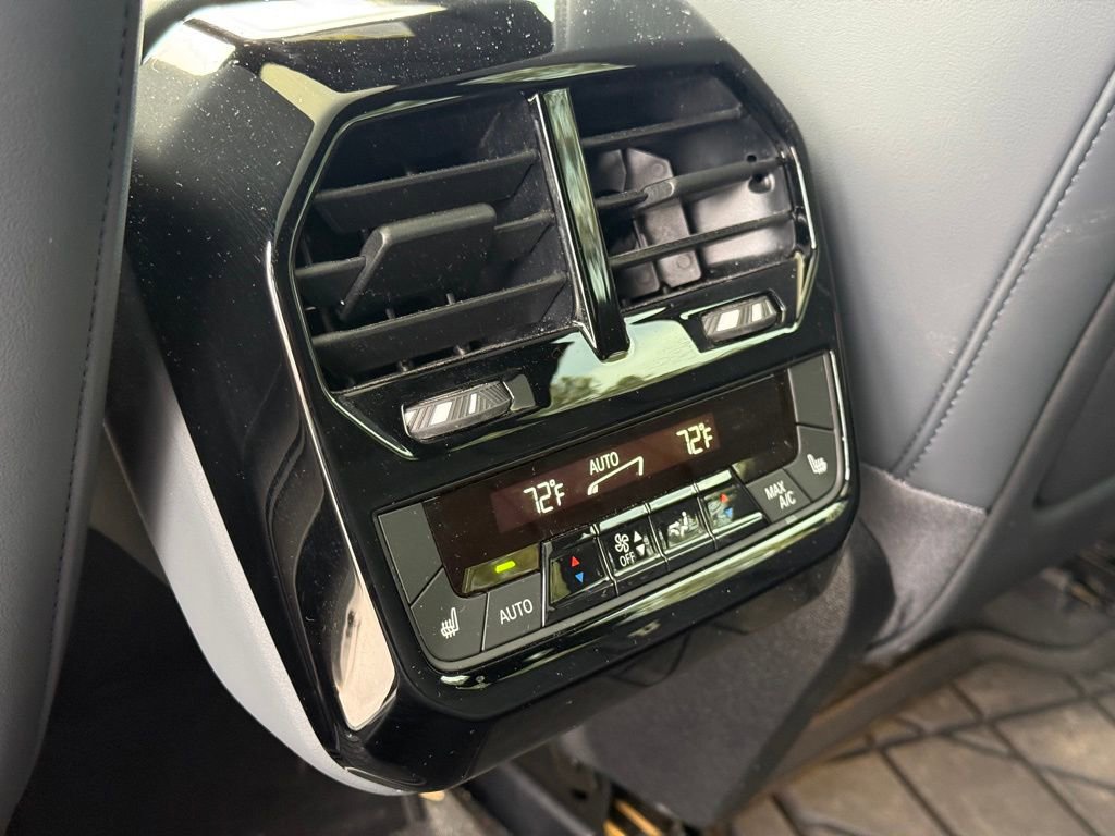 Certified 2023 BMW iX xDrive50 w/ Premium Package image 18