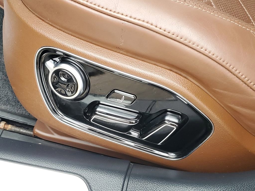 Used 2015 Audi A8 L TDI w/ Premium Package image 8