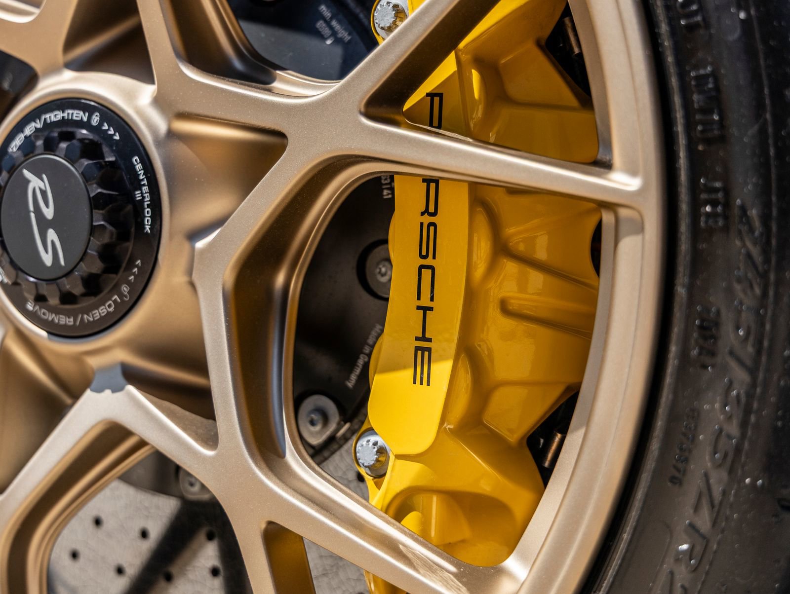 Certified 2024 Porsche 718 Boxster Spyder RS image 17