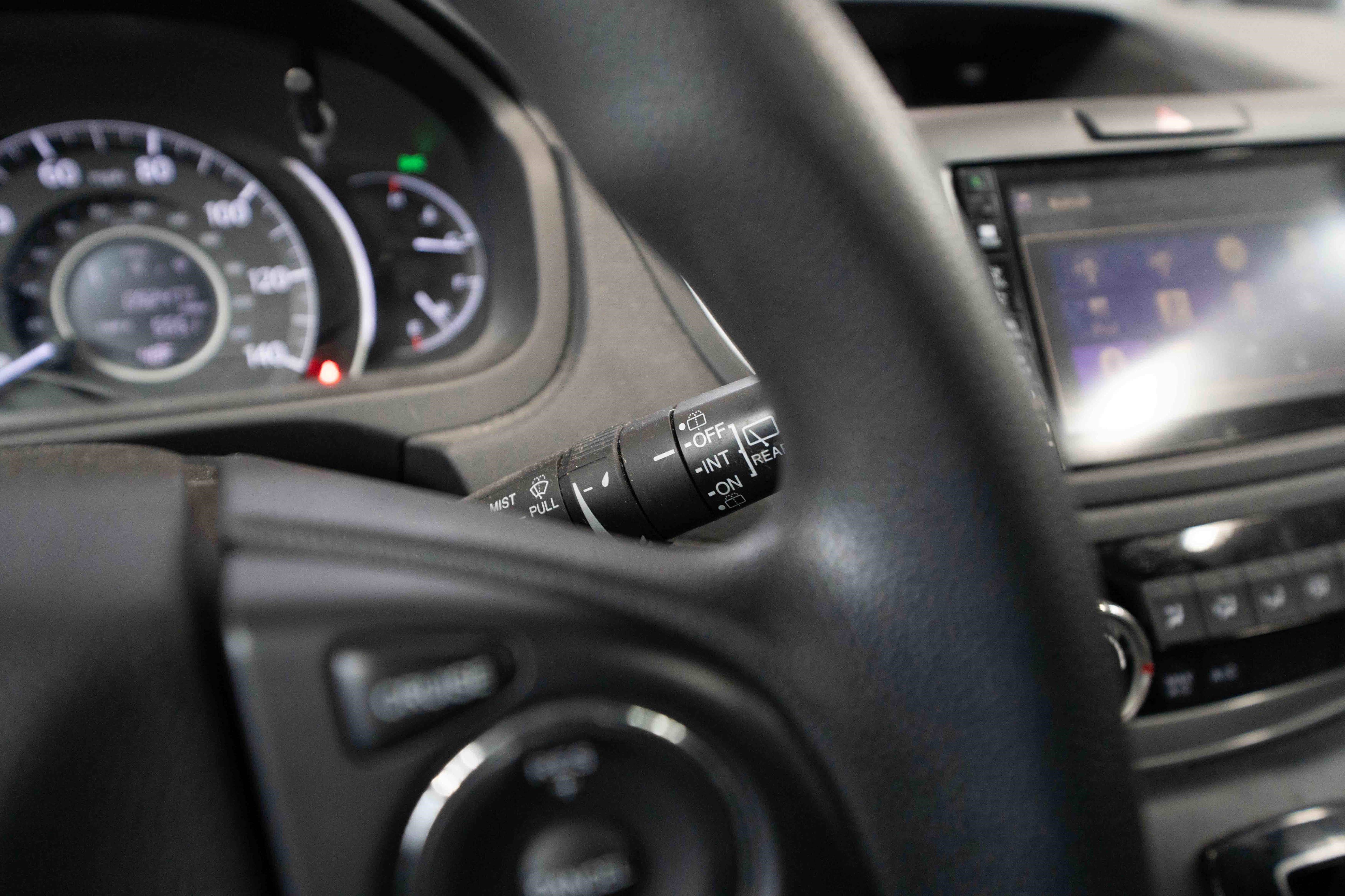 Used 2015 Honda CR-V EX image 14