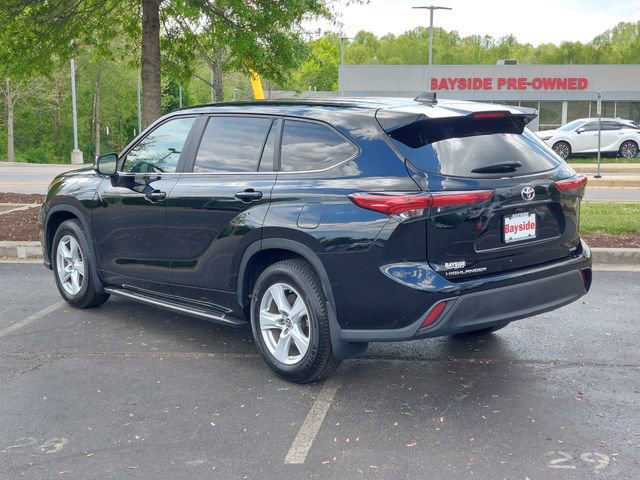 Used 2023 Toyota Highlander L AWD/4WD image 15