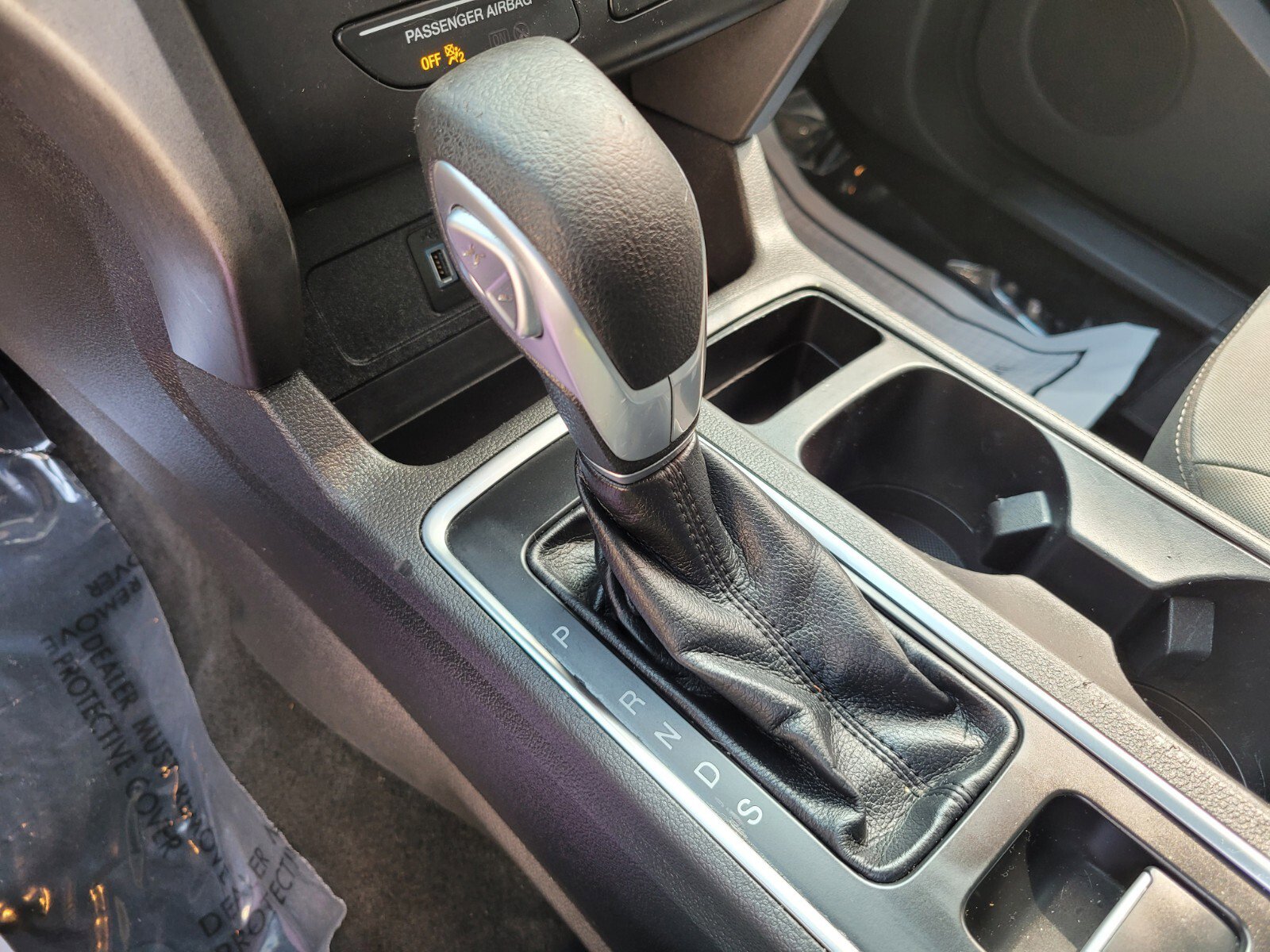 Used 2019 Ford Escape S image 25